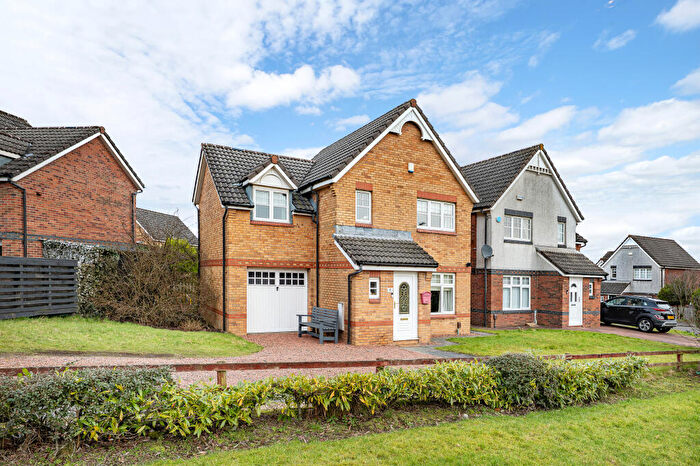 3 Bedroom Detached House For Sale In Burnawn Place, Robroyston, G33