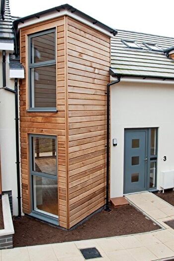 2 Bedroom Semi Detached House To Rent In Balmoral Mews Balmoral Rd St Andrews, Bristol, BS7