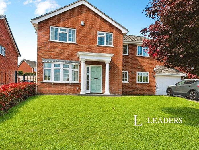 4 Bedroom Detached House To Rent In Wymondley Grove, Stoke-on-Trent, Staffordshire, ST4