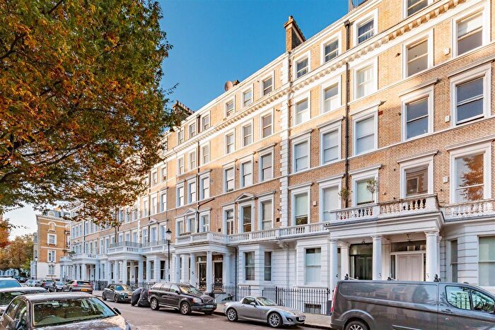 Studio To Rent In Southwell Gardens, South Kensington, SW7