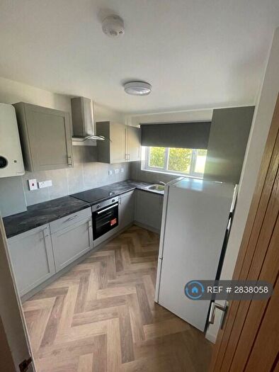 2 Bedroom Flat To Rent In Great Knollys Street, Reading, RG1