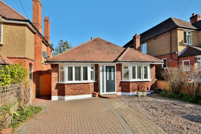 3 Bedroom Bungalow To Rent In Hill Close, Horsell, Woking, Surrey, GU21