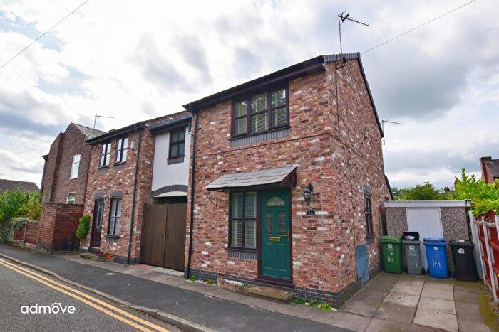 2 Bedroom Semi-Detached House To Rent In Stamford Street, Sale, M33