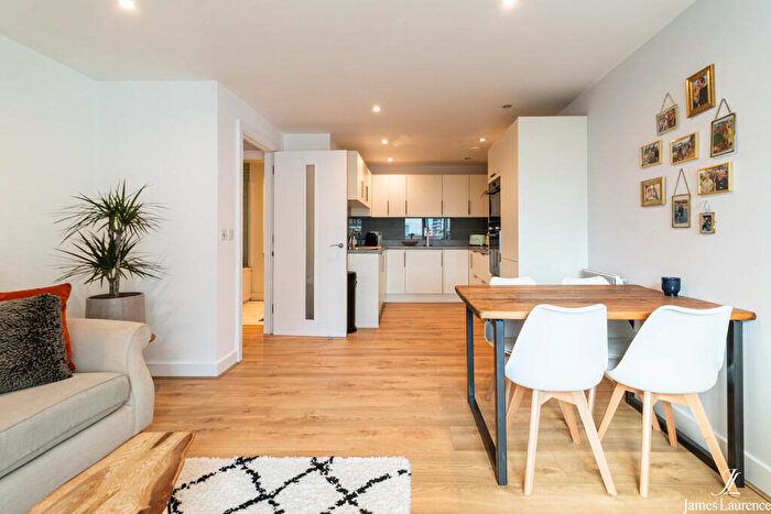 2 Bedroom Apartment To Rent In Orion Building, Navigation Street, Birmingham, B5