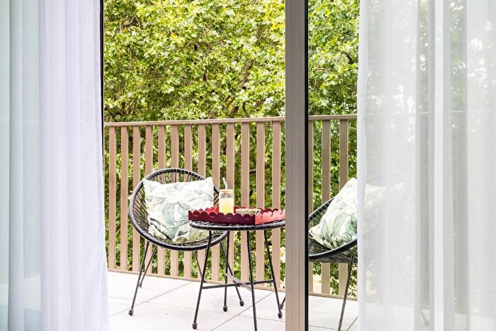 1 Bedroom Apartment To Rent In Neptune Wharf, London, SE8