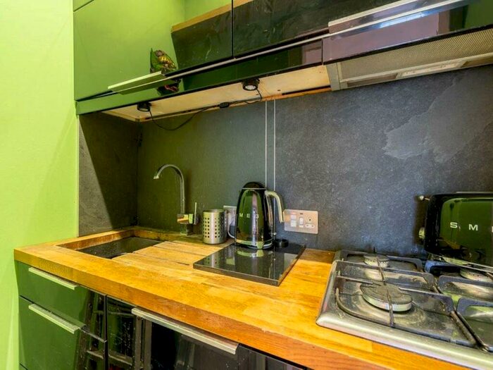 1 Bedroom Flat To Rent In William Street, West End, Edinburgh, EH3