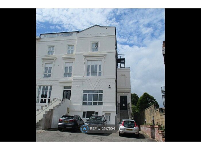 2 Bedroom Flat To Rent In Slatey Road, Prenton, CH43