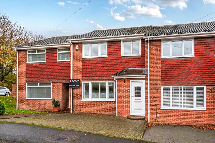 3 Bedroom Terraced House For Sale In Cherrywood Drive, Northfleet, Gravesend, DA11