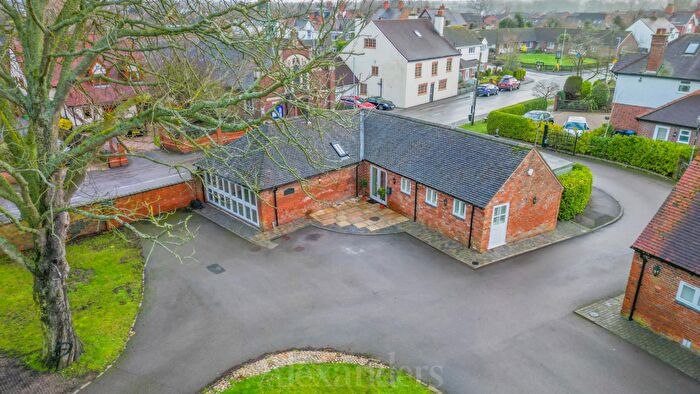 2 Bedroom Barn Conversion For Sale In Main Street, Stoke Golding, CV13