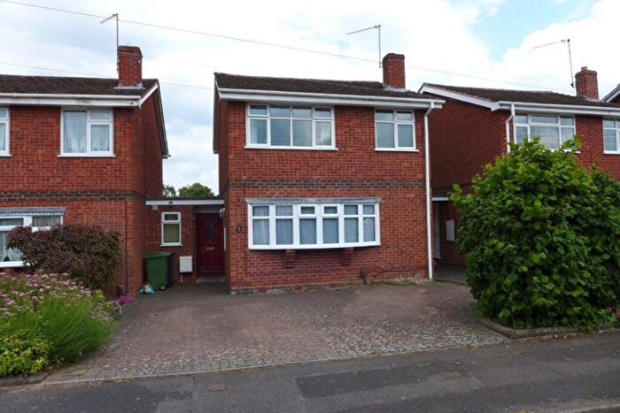 3 Bedroom Detached House To Rent In Herondale Road, Wollaston, DY8