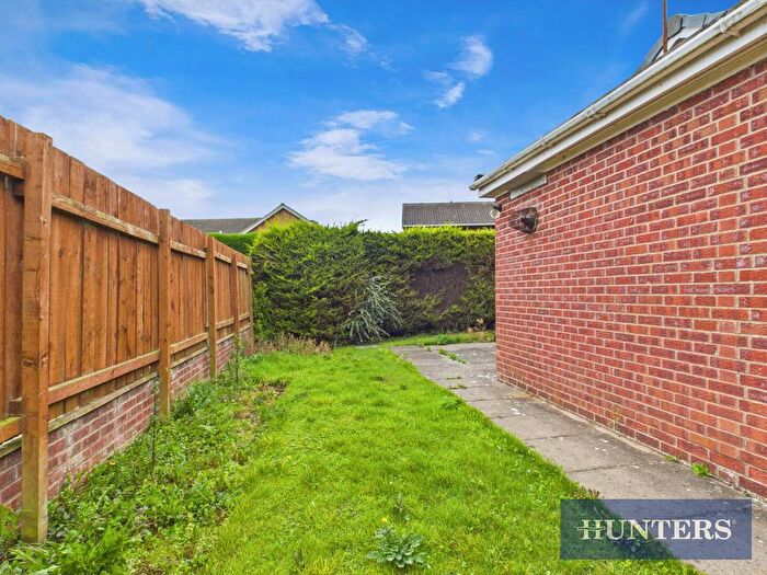2 Bedroom Detached Bungalow For Sale In Scargate Close, Bridlington, YO16