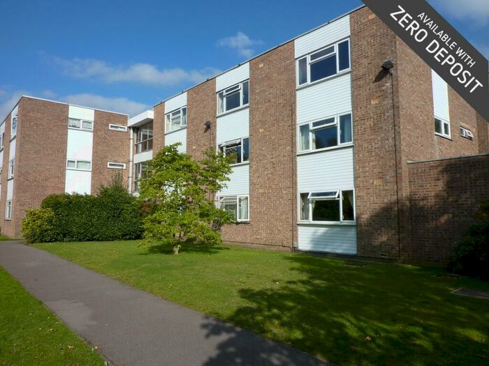 Studio To Rent In Tavistock Close, Romsey, SO51