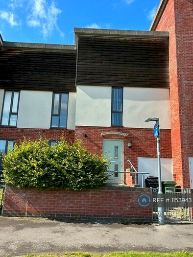 3 Bedroom Terraced House To Rent In Oxford Way, Basingstoke, RG24