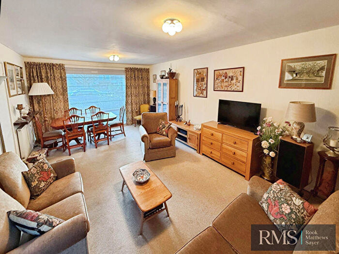 2 Bedroom Apartment For Sale In Albany Mews, Newcastle Upon Tyne, NE3