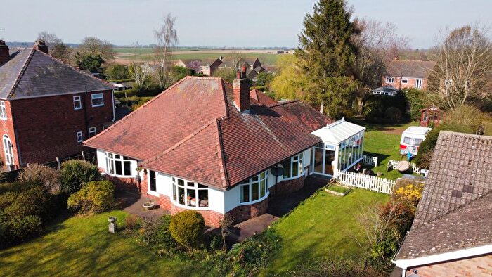 3 Bedroom Detached Bungalow For Sale In Lincoln Road, Branston, LN4