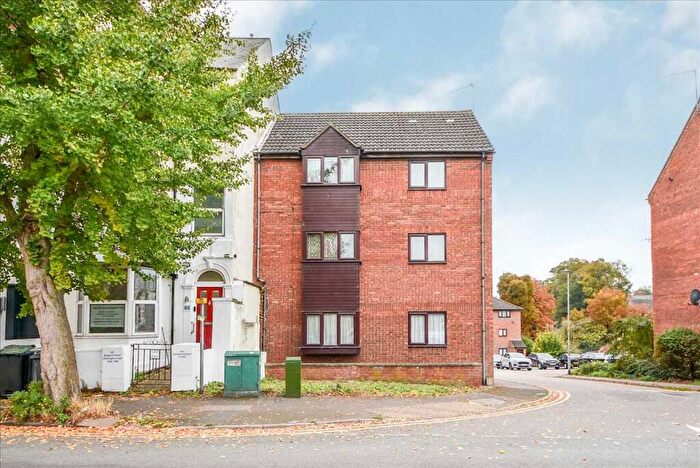 1 Bedroom Apartment For Sale In Fields View, Midland Road, Wellingborough, NN8