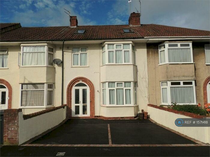 5 Bedroom Terraced House To Rent In Claverham Road, Bristol, BS16