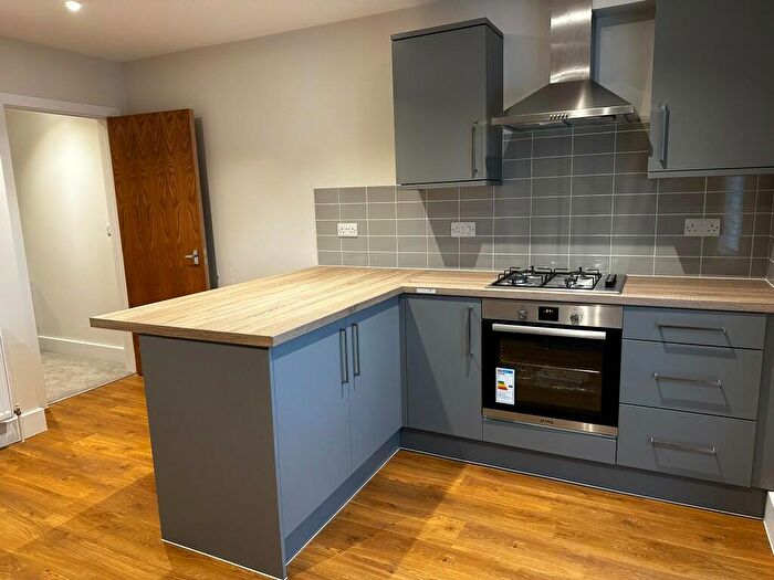 4 Bedroom Maisonette To Rent In Bournemouth Road, Poole, Dorset, BH14