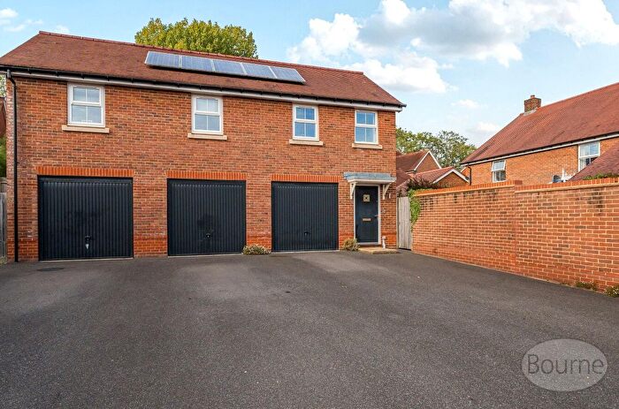 2 Bedroom Detached House For Sale In Whittington Road, Petersfield, Hampshire, GU31