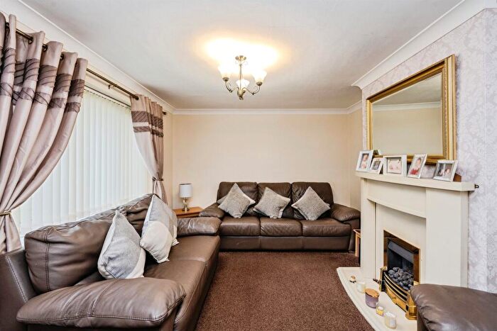 3 Bedroom Terraced House For Sale In Pengwern Road, Clase, Swansea, SA6
