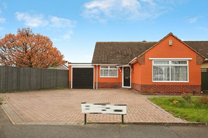2 Bedroom Detached Bungalow For Sale In Abington Way, Swindon, Wiltshire, SN2