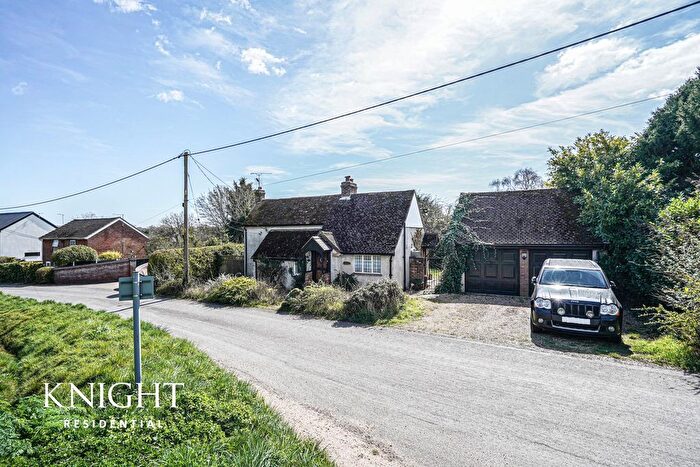 3 Bedroom Detached House For Sale In Huxtables Lane, Fordham Heath, Colchester, CO3