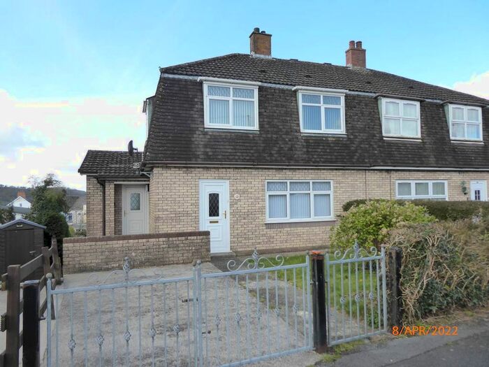 3 Bedroom Semi-Detached House To Rent In Crispin Avenue, Carmarthen, SA31