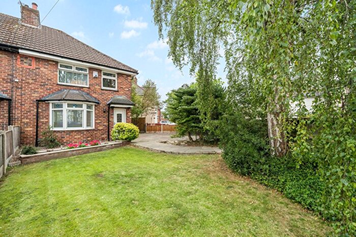 3 Bedroom Semi-detached House For Sale In Windsor Road, Golborne, WA3