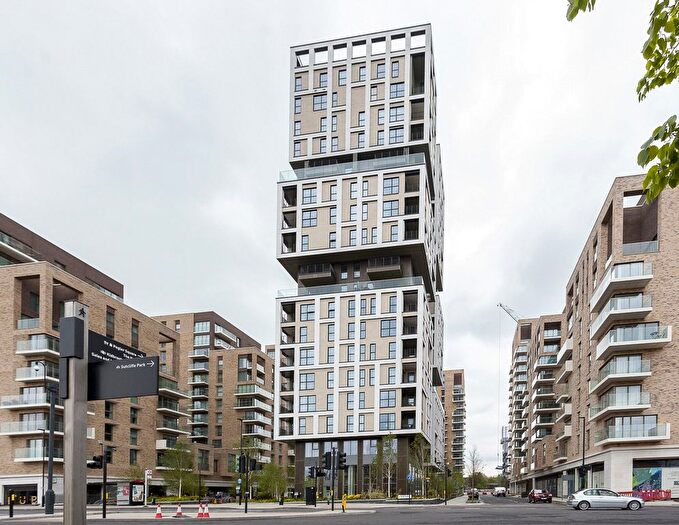 2 Bedroom Flat For Sale In Pegler Square, Blackheath, SE3