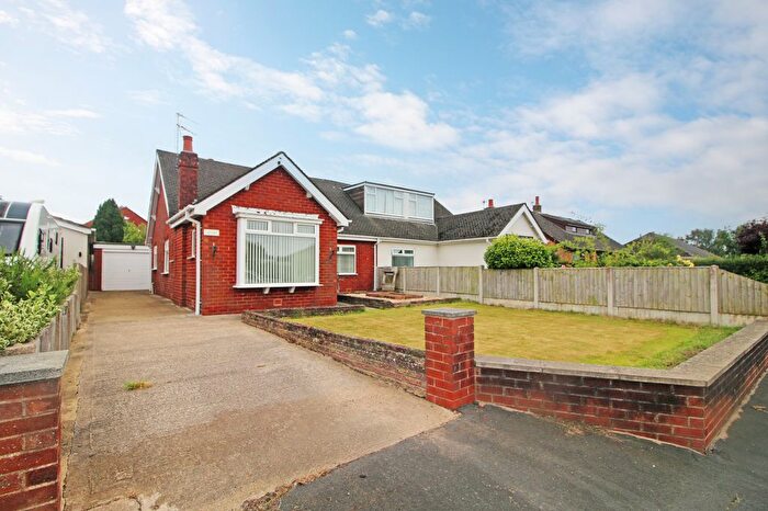 4 Bedroom Semi-Detached House For Sale In Bryning Lane, Newton, PR4