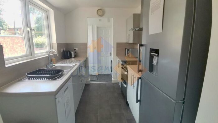 4 Bedroom Terraced House To Rent In Vernon Street, Lincoln, LN5