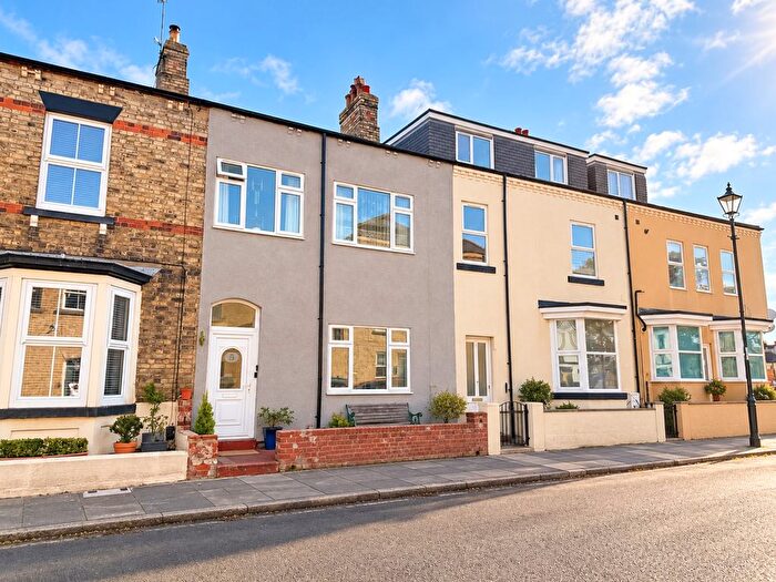 3 Bedroom Terraced House For Sale In Garnet Street, Saltburn-By-The-Sea, TS12