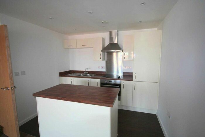 2 Bedroom Flat To Rent In Spires View, Warrington, WA1