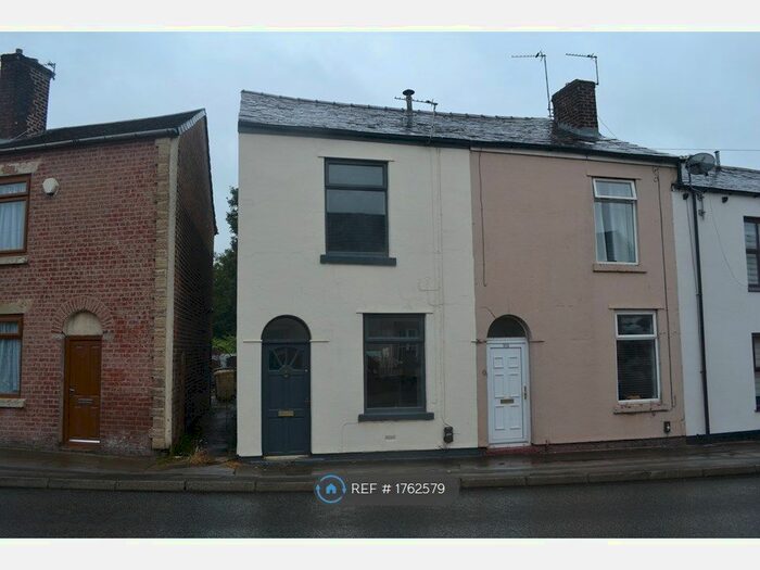 2 Bedroom Terraced House To Rent In Church Street, Westhoughton, Bolton, BL5