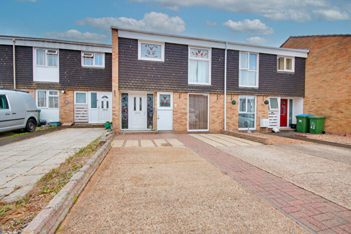 3 Bedroom Terraced House For Sale In Woolston! Brand New Roof! No Chain! Twenty Five Foot Lounge Diner!, SO19