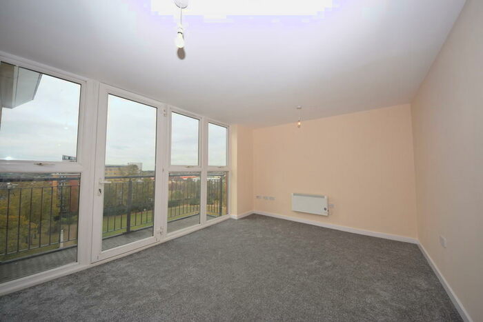 2 Bedroom Apartment To Rent In Memorial Heights, Newbury Park, IG2