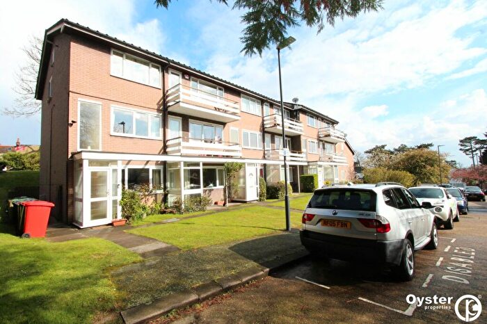 2 Bedroom Apartment To Rent In Culverlands Close, Stanmore, HA7