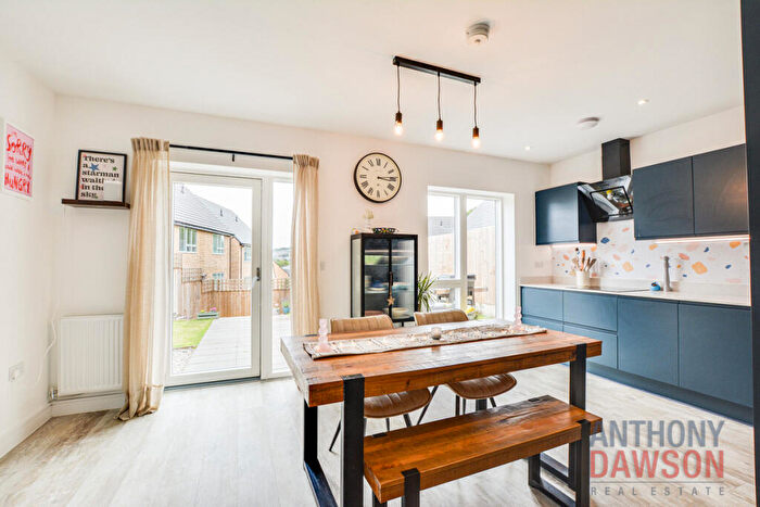 3 Bedroom Detached House For Sale In Trough Laithe Road, Barrowford, BB9