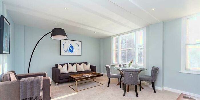 1 Bedroom Flat To Rent In Hill Street, Mayfair, W1J