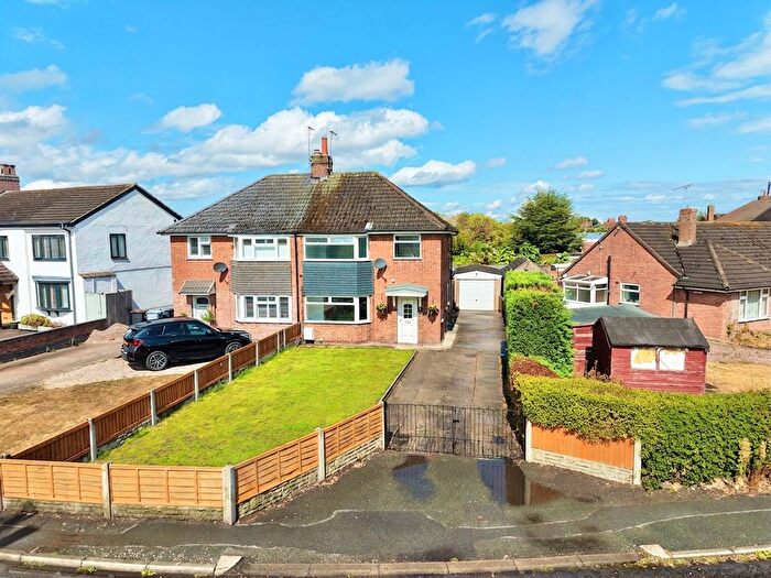 3 Bedroom Semi-Detached House For Sale In Park Road, Willaston, CW5