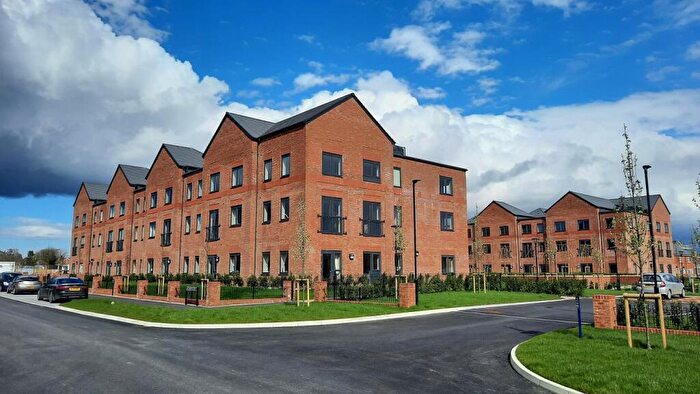 2 Bedroom Apartment For Sale In Empress Drive, Wallingford, OX10