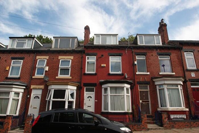 4 Bedroom Terraced House To Rent In Burley Lodge Road, Hyde Park, Leeds, LS6