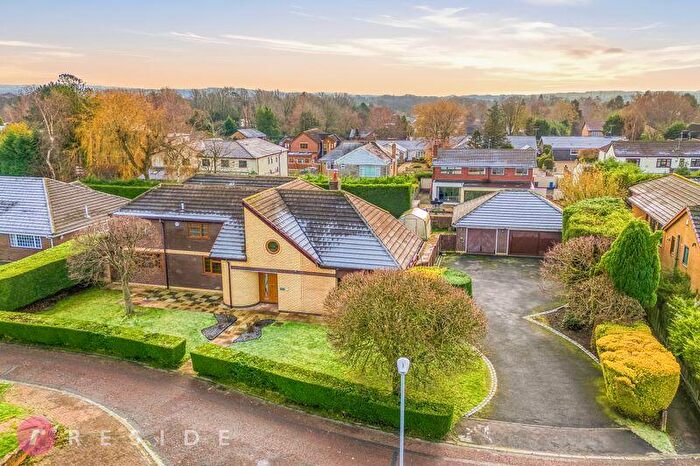 5 Bedroom Detached House For Sale In Bowling Green Way, Bamford, Rochdale, OL11