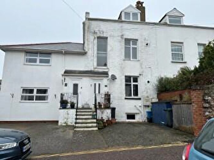 2 Bedroom Maisonette To Rent In Henrietta Place, Exmouth, EX8