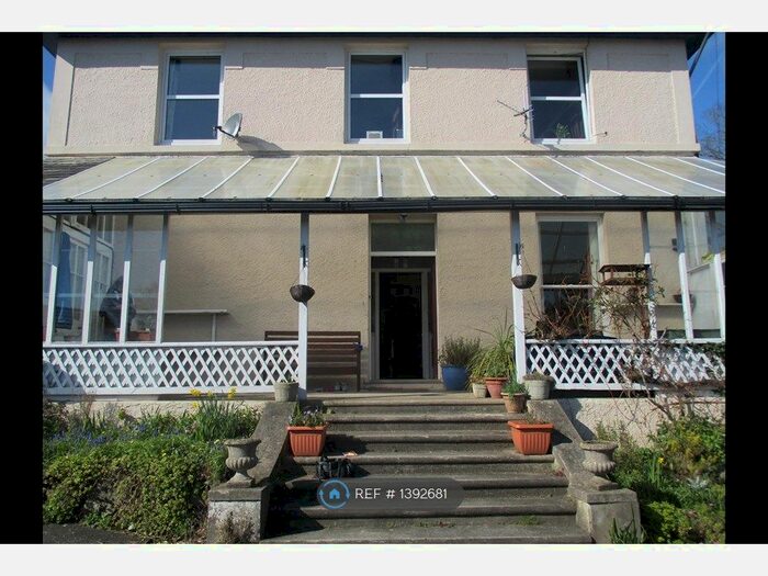2 Bedroom Flat To Rent In Nilgala House, Bideford, EX39