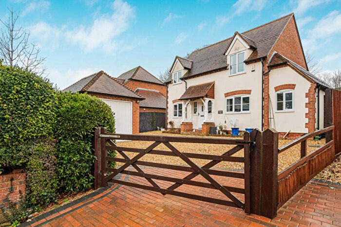 4 Bedroom Detached House For Sale In Main Street, Chilton, OX11