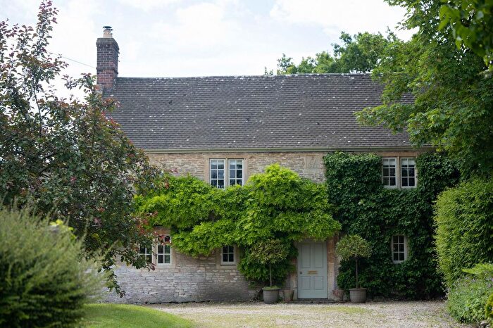 4 Bedroom Cottage For Sale In Slaughterford, North Wiltshire, SN14