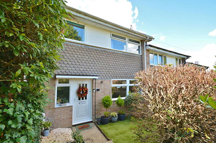 3 Bedroom Terraced House For Sale In Parkers Hill, Thame, OX9