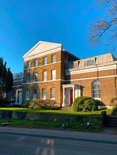 3 Bedroom Flat To Rent In Flat, Bolingbroke House, London Road, Maidstone, ME16