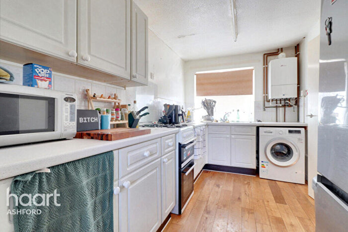 2 Bedroom Terraced House To Rent In Nethersole Close, Canterbury, CT2